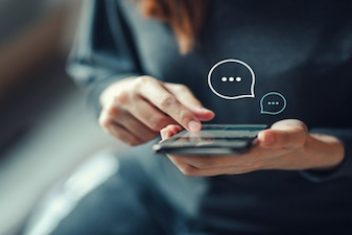 Text Polls In Action: How text customer surveys help businesses