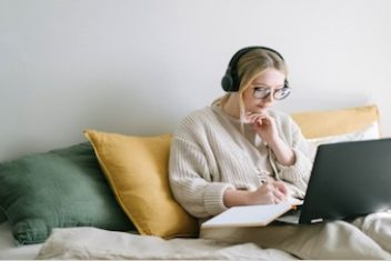 How to Become Productive While Working from Home